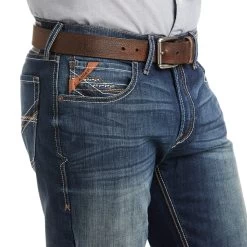 Ariat® Men's M5 Tyler TEKStretch Stackable Straight Leg Jeans 10037967 -ARIAT Cowboy Gear F21 MNS WEST 10037967 detail02