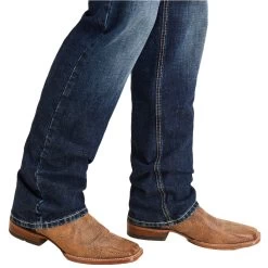 Ariat® Men's M2 Traditional Relaxed 3D Rancher Boot Cut Jeans 10043194 9 Ariat® Men's M2 Traditional Relaxed 3D Rancher Boot Cut Jeans 10043194 -ARIAT Cowboy Gear Myproject 1 61