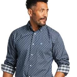 Ariat® Men's Wrinkle Free DOV Blue Nights Fitted Shirt 10039689 -ARIAT Cowboy Gear S22 MNS WEST 10039689 detail01