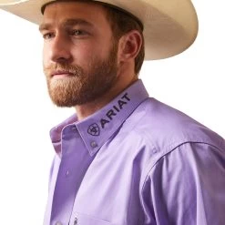 Ariat® Men's Team Logo Twill Violet Tulip Button Down Shirt 10043521 11 Ariat® Men's Team Logo Twill Violet Tulip Button Down Shirt 10043521 -ARIAT Cowboy Gear S23 MNS WEST 10043521 detail01
