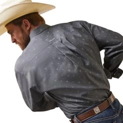 Ariat® Men's Wrinkle Free Classic Faraz Weathered Slate Shirt 10043879 -ARIAT Cowboy Gear S23 MNS WEST 10043879 detail02
