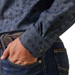 Ariat® Men's Classic Girard Chambray Blue Button Down Shirt 10043918 -ARIAT Cowboy Gear S23 MNS WEST 10043918 detail01