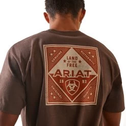 Ariat® Men's Patch Brown Heather Graphic T-Shirt 10044758 8 Ariat® Men's Patch Brown Heather Graphic T-Shirt 10044758 -ARIAT Cowboy Gear S23 MNS WEST 10044758 detail02
